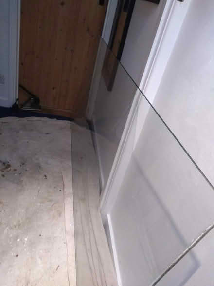 Photo of free Large sheet of glass (Benson OX10) #1