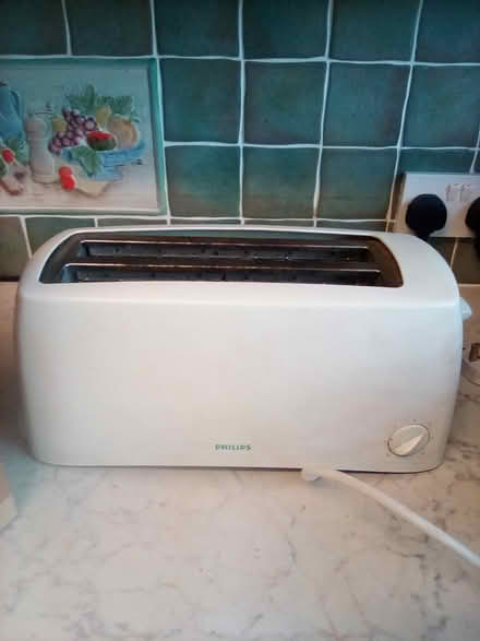 Photo of free toaster (S17) #1