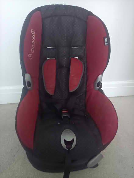 Photo of free Car seat (Burgess Hill near Lidl) #2