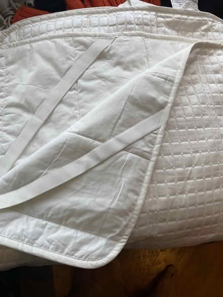 Photo of free Mattress Protector King (Clinton Hill) #1