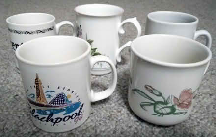 Photo of free 5 x Mugs (Jennyfield HG1) #1
