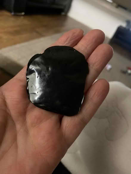Photo of free Shilajit bought months ago never used it (Bannockburn FK7) #1
