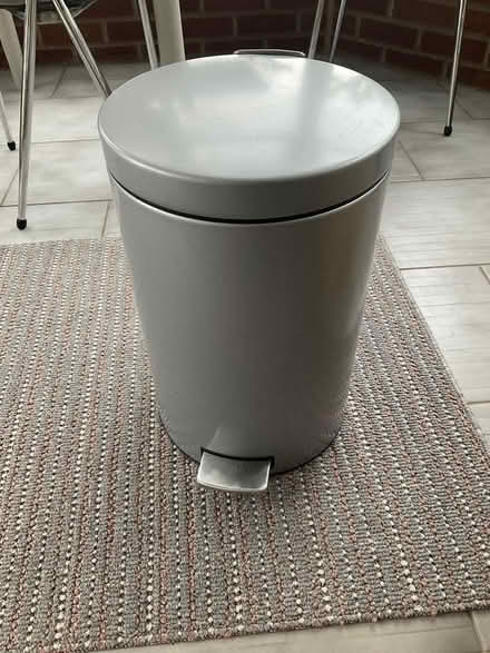 Photo of free 30ltr pedal bin (Greenhill DY10) #1