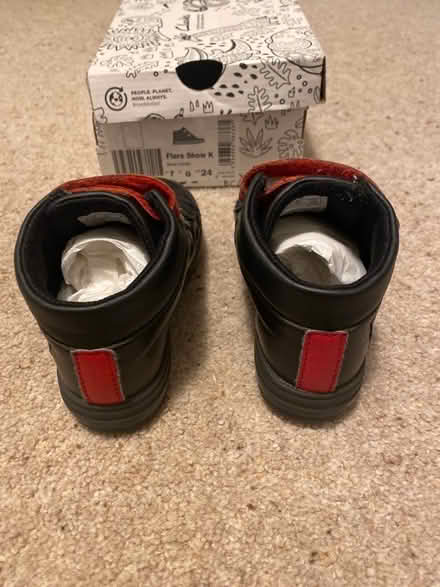 Photo of free Clarks toddler shoes size 7G (Surbiton KT5) #2