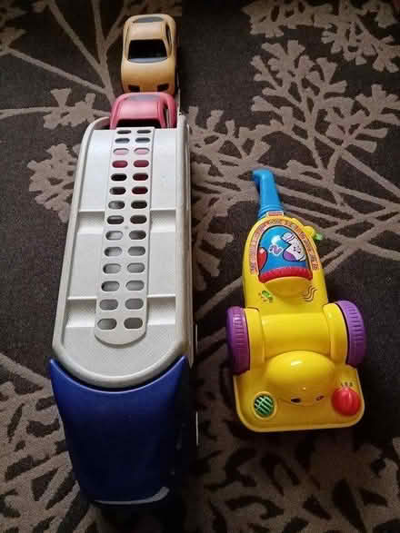 Photo of free Toys (BD3, Barkerend) #1