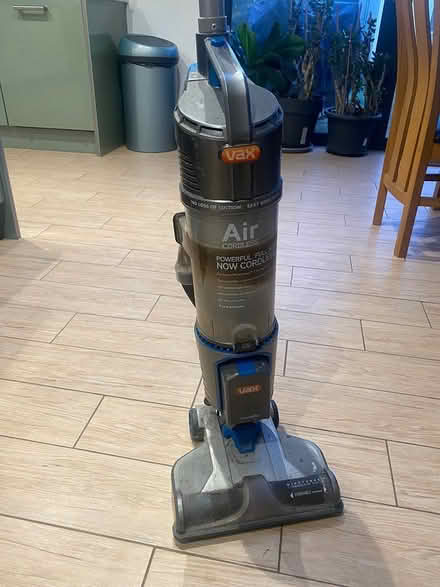 Photo of free Vax Air cordless upright vacuum (Coulsdon) #1