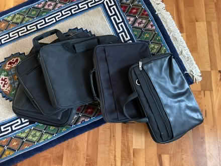 Photo of free Assortment of laptop bag (Rowledge) #1