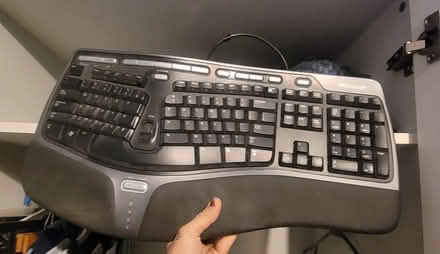 Photo of free Monitors and keyboards (Central Lakewood) #4