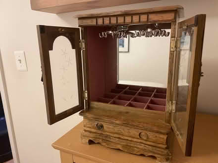 Photo of free Jewelry boxes (Falls Church | McLean) #3