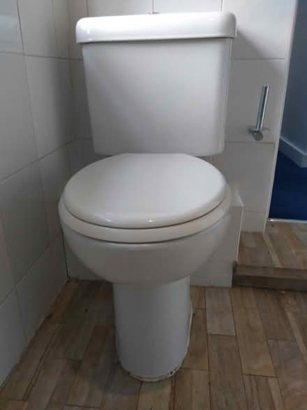 Photo of free White toilet with cistern (Benson OX10) #1