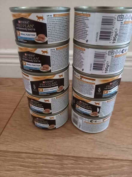 Photo of free 10x tins prescription renal cat food (BT9) #1