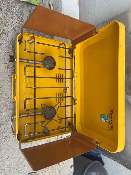 Photo of free 2 burner camping gas stove (Freshwater) #1