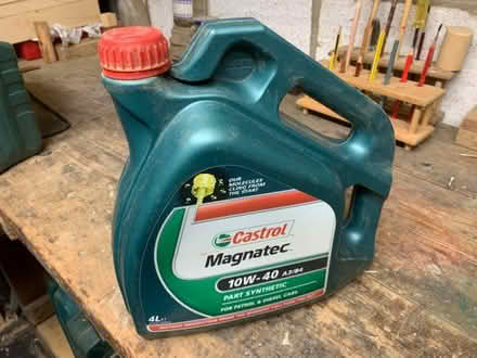Photo of free More engine oil (Downley HP13) #1