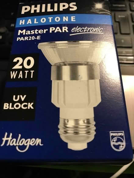 Photo of free 240V 20W Halogen Lamp - UV block (Franche DY11) #4