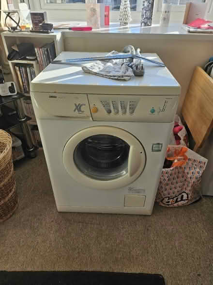 Photo of free Zanussi washing machine 9kg (Stevenage SG1) #1