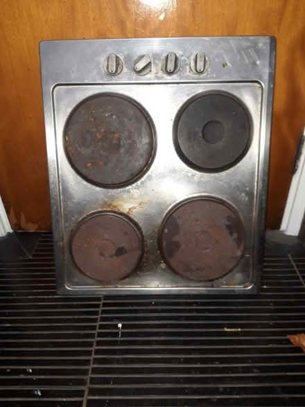 Photo of free Apelson 4-plate 7Kw electric hob 57x50x5cm (Purley CR8) #2