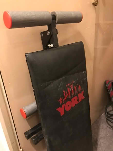 Photo of free York Bench (Kentishtown) #1