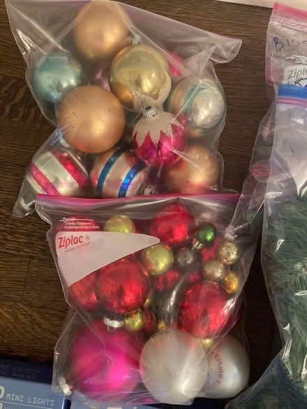 Photo of free Christmas Lot Ass’t Decorations (Lennox Hill, UES) #4