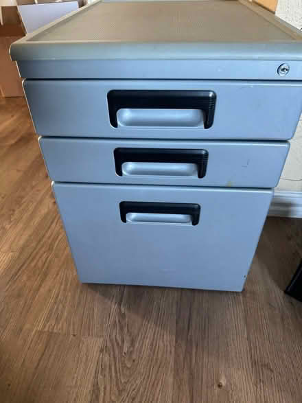 Photo of free Filing cabinet, various envelopes (75115) #2