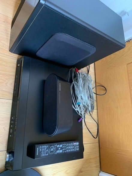 Photo of free Samsung surround sound system (DA3) #3
