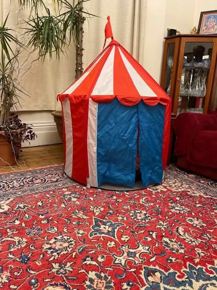 Photo of free Child’s Play tent (Bedford MK40) #1