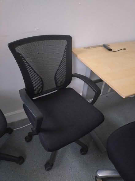 Photo of free 3 x office chairs (Slaithwaite) #4