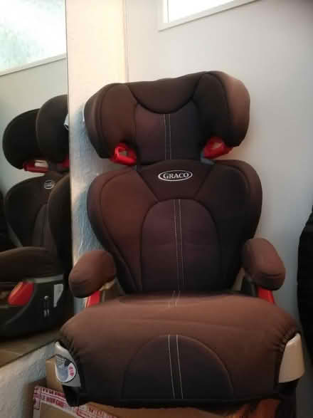 Photo of free Child car seat (Seaside BN22) #1