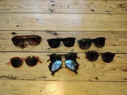 Photo of free Sunglasses (SW17) #1