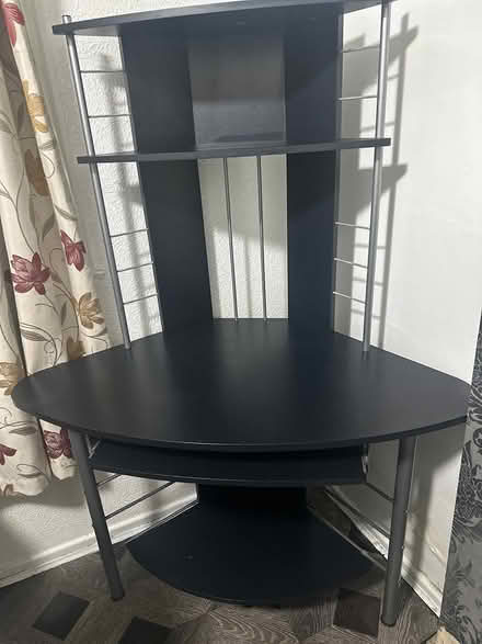 Photo of free Computer desk (M14) #1