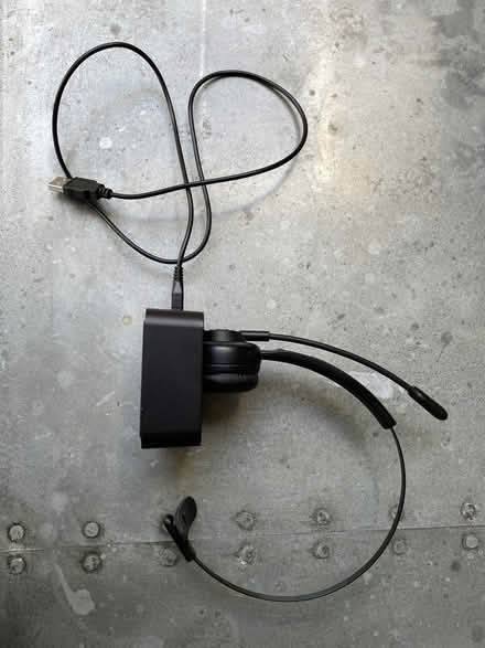Photo of free Bluetooth headphones charging dock (Bounds Green) #1