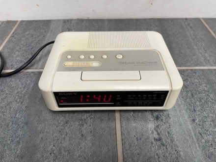 Photo of free Clock radio (Palmers Green N13) #1