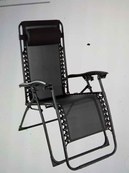 Photo of free 2 Recliner garden chairs (Bengeo SG14) #1