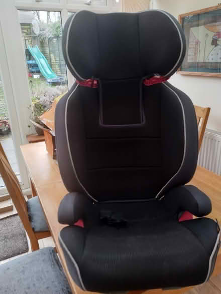 Photo of free Car seat (Letchworth SG6) #1