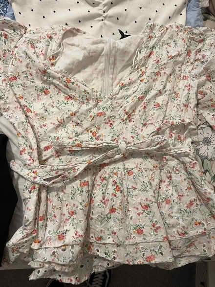 Photo of free Women’s tops/blouses and trousersx1 (Staines TW18) #3