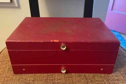 Photo of free Pink Vintage Jewelry Box (North Hollywood CA) #2