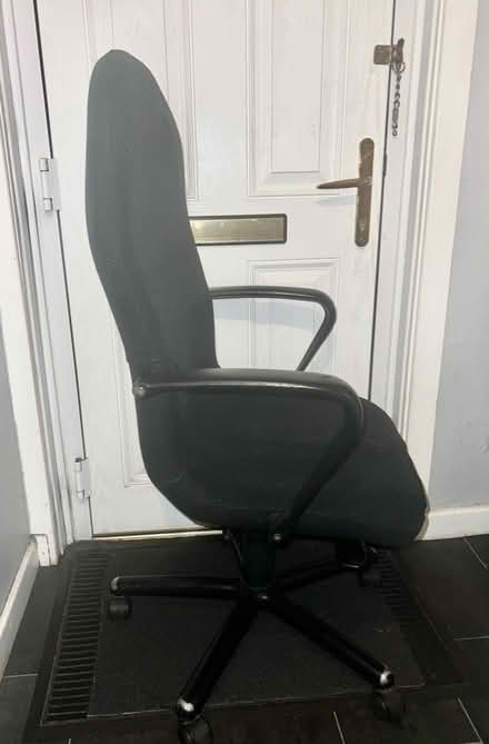Photo of free Swivel Office chair (Irlams o' th' Height M6 7) #3