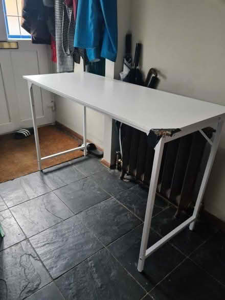 Photo of free White Desk (London SE17) #2