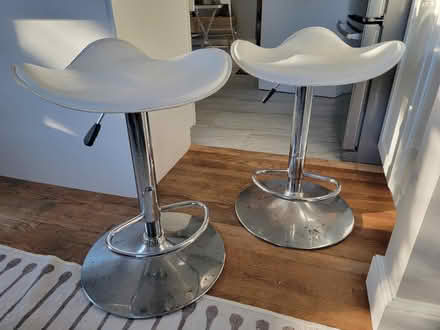 Photo of free Bar stools (Wilbraham, MA) #1