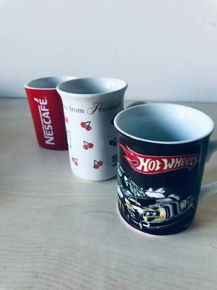 Photo of free 3 assorted mugs - set 1 (Heswall CH60) #1