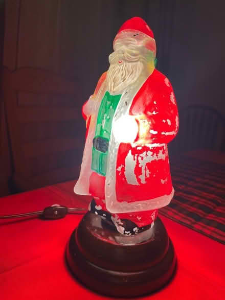 Photo of free Vintage lighted Santa (Harbor Bay) #3