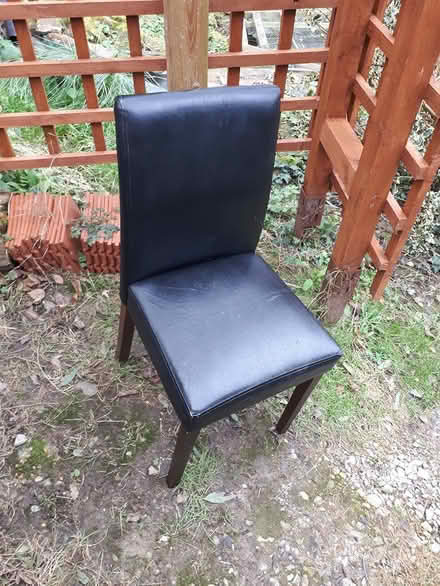 Photo of free Single Chair (Battle) #1