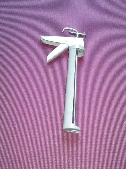 Photo of free Caulking (sealant) gun (Oxgangs EH13) #1