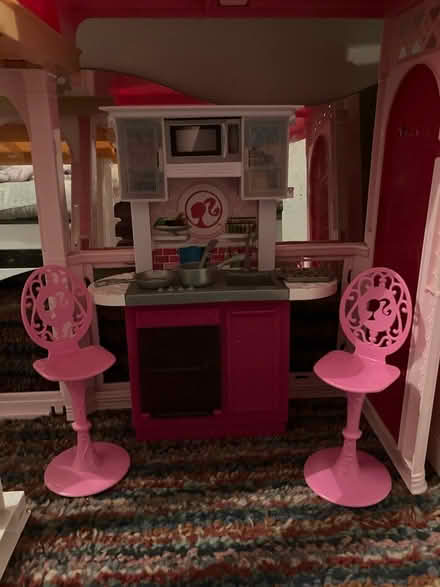 Photo of free Barbie house and furniture (Sheffield S6) #2