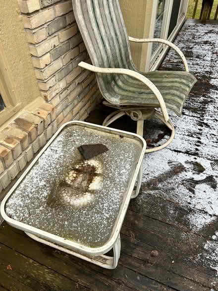 Photo of free Patio chairs and table (Wolverine Lake) #3
