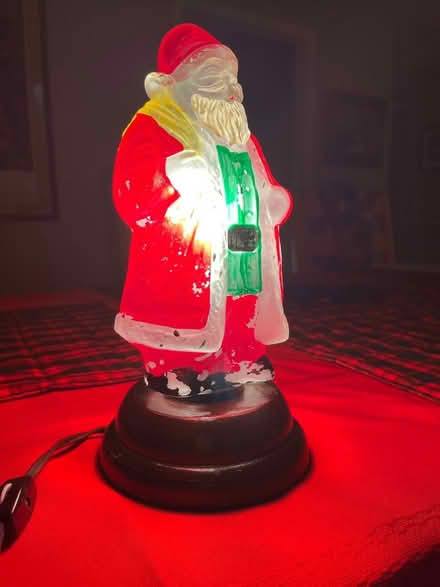 Photo of free Vintage lighted Santa (Harbor Bay) #2