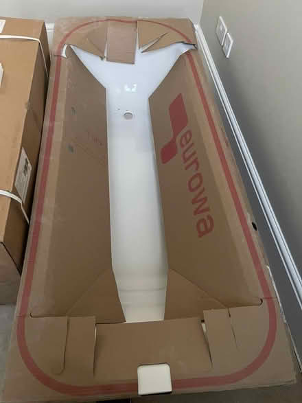 Photo of free Brand new Steel bath tub (SW18 Tooting Broadway) #3