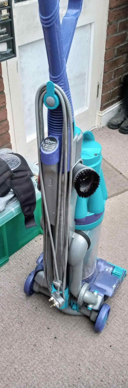 Photo of free Dyson cleaner (Segensworth East PO15) #4