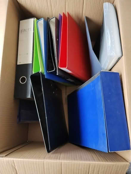 Photo of free A4 ring binders plus... (Sheddingdean RH15) #1