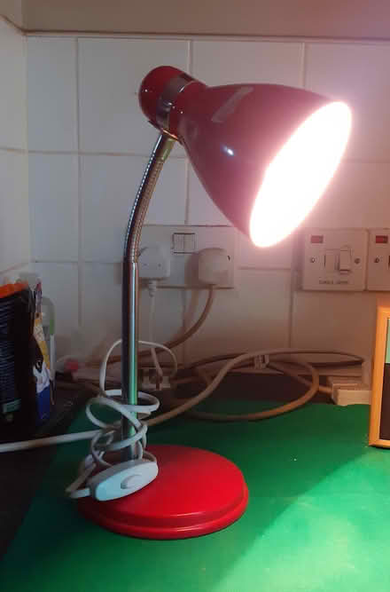 Photo of free Desk lamp : fully working (Brixton SW9) #2