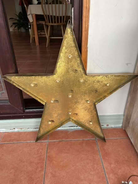 Photo of free Large star ornament with lights (Hesketh Bank PR4) #1